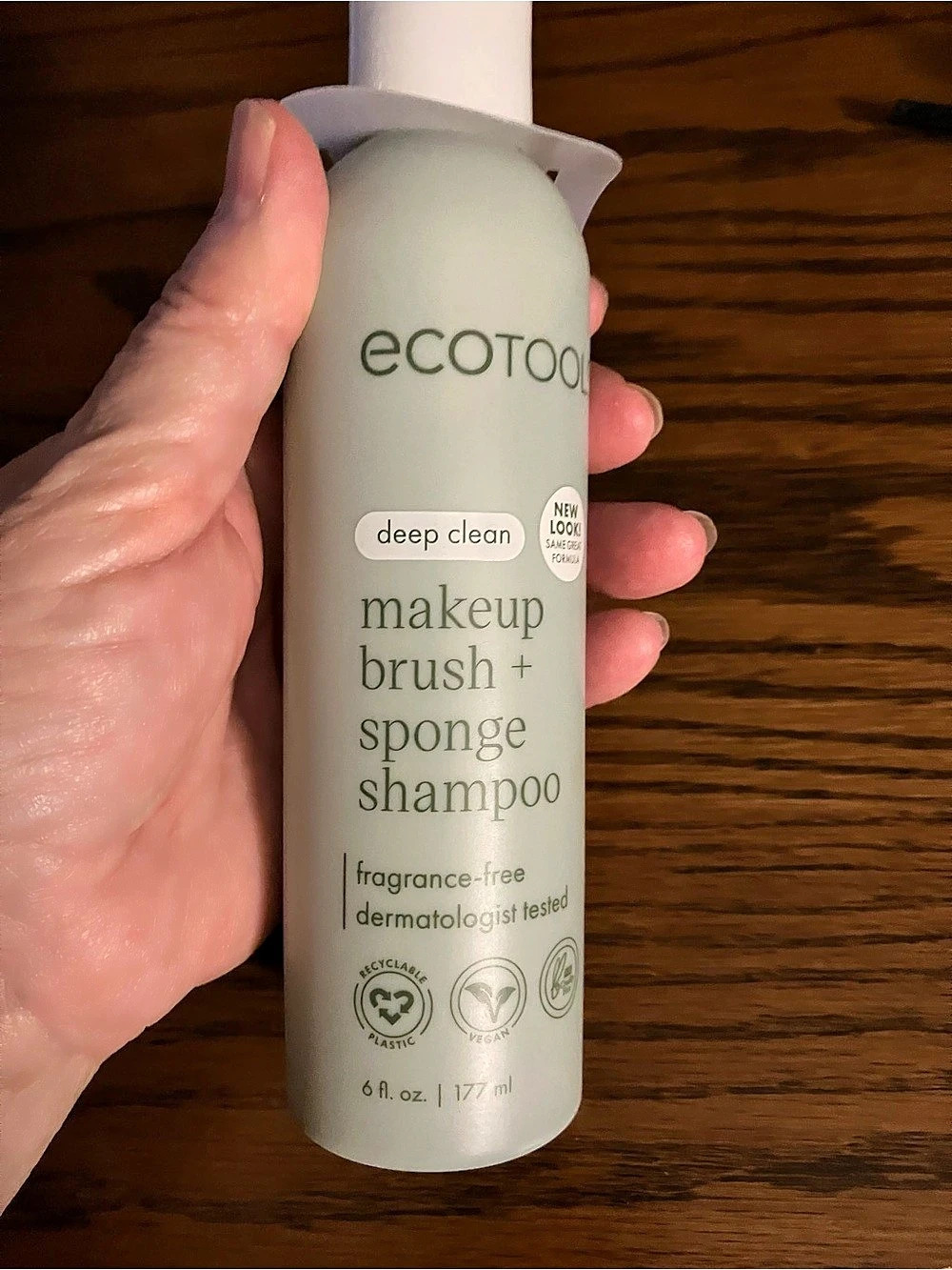 ecotools Deep Clean Makeup Brush + Sponge Shampoo